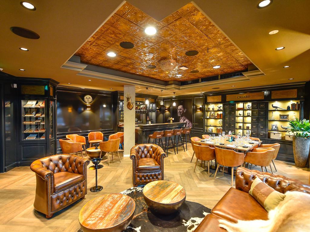 Brasserie-Hotel Antje Van De Statie Weert Dış mekan fotoğraf