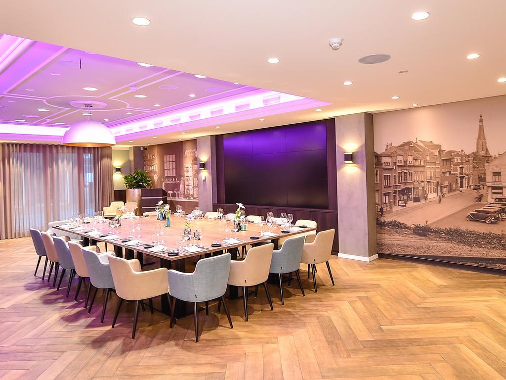 Brasserie-Hotel Antje Van De Statie Weert Dış mekan fotoğraf
