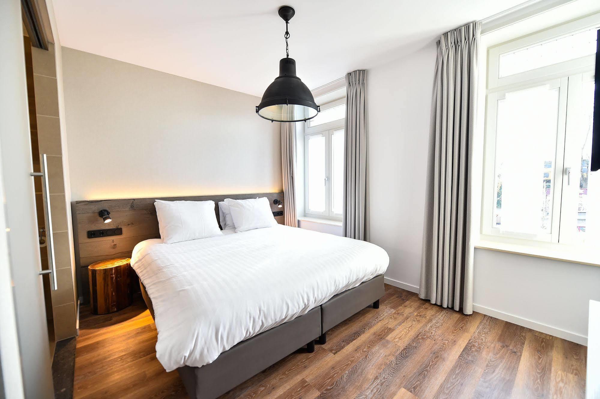 Brasserie-Hotel Antje Van De Statie Weert Dış mekan fotoğraf