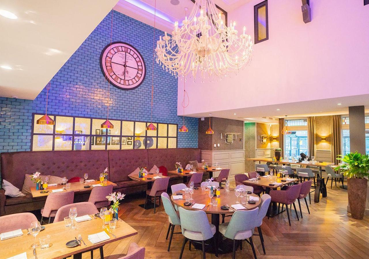 Brasserie-Hotel Antje Van De Statie Weert Dış mekan fotoğraf